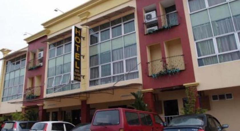 Oyo 11343 Hotel Putra Iskandar Seri Iskandar Extérieur photo